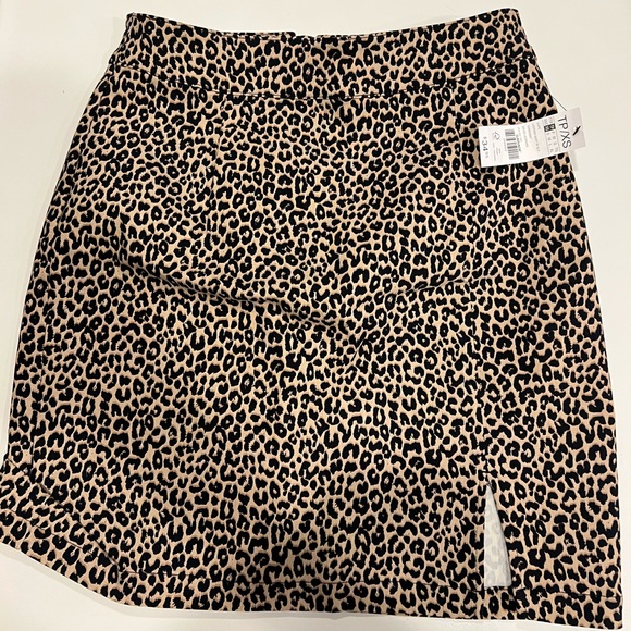 Garage Dresses & Skirts - Garage Mini Cheetah Skirt